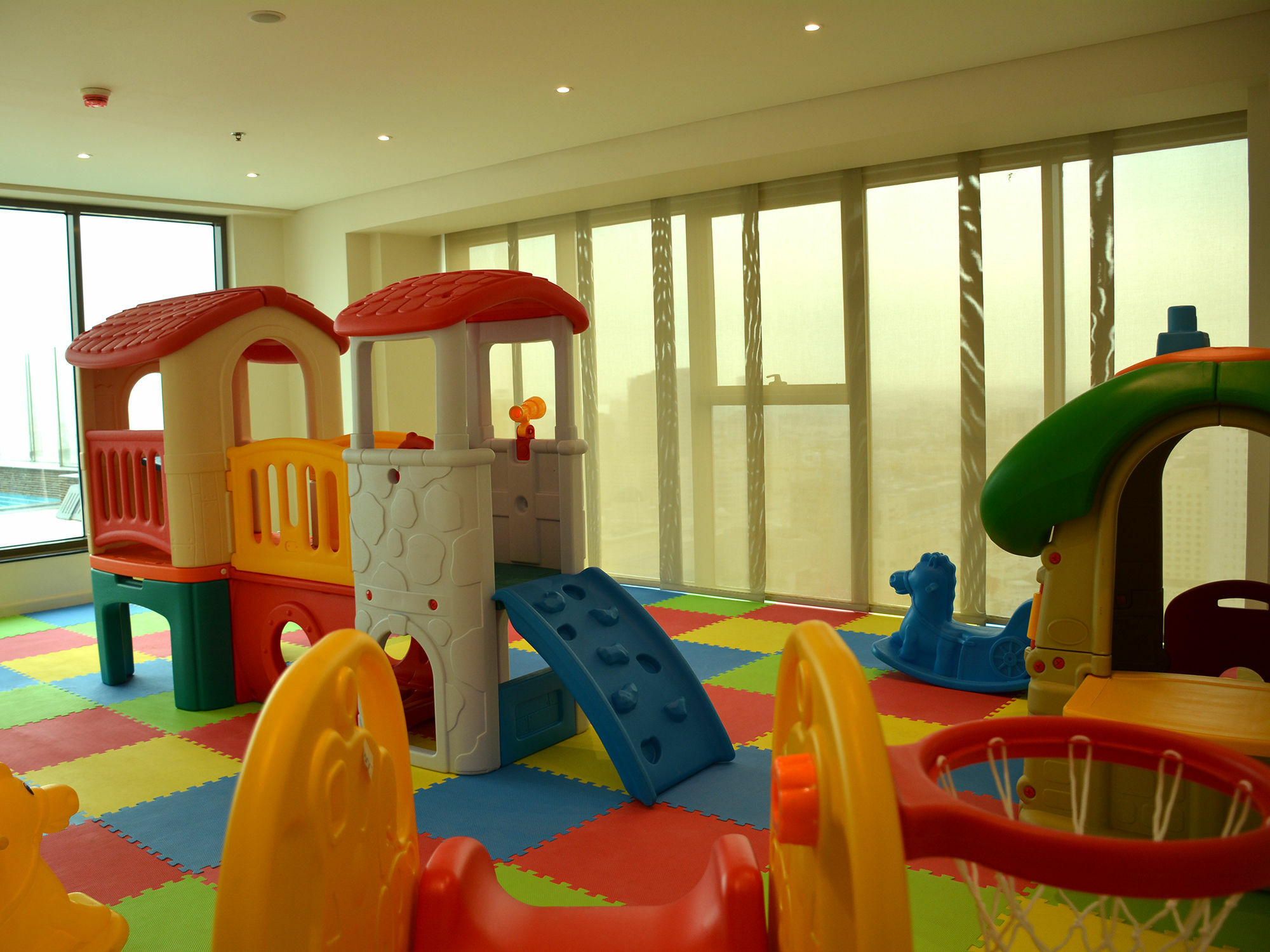 Juffair Avenue Suites Manama Eksteriør billede